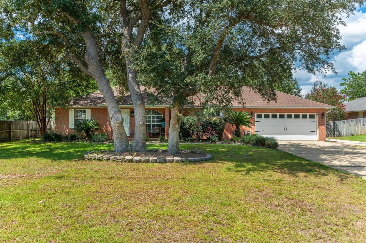 New! Close To Beach, Cozy, New Beds & Family Friendly Navarre Exterior photo