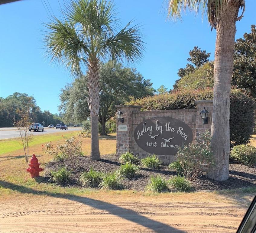 New! Close To Beach, Cozy, New Beds & Family Friendly Navarre Exterior photo